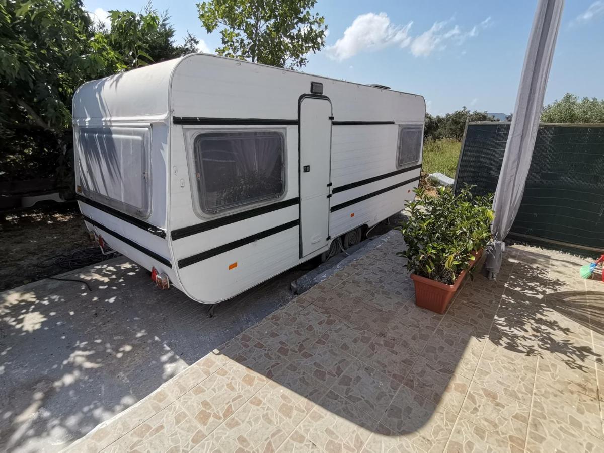 فندق Green Garden Caravan Agrilia المظهر الخارجي الصورة
